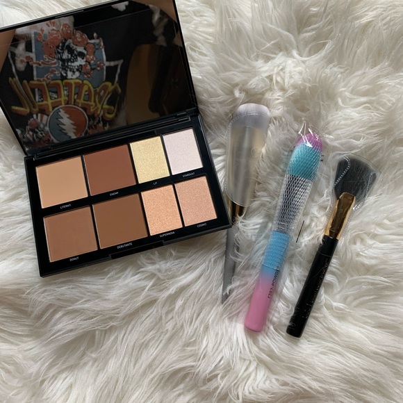 Pallets + brushes bundle - Picture 3 of 7